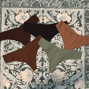 Aerie Women's Smoothez Bundle